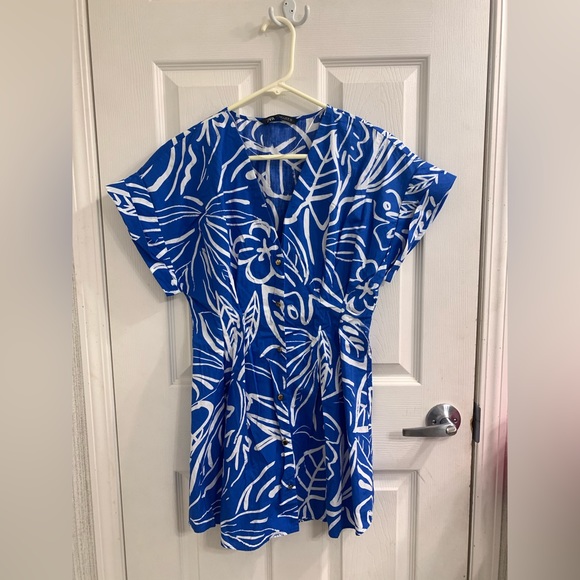 Zara mini dress - Picture 1 of 4